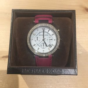 Michael Kors Watch - GOLD stainless steel bezel